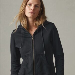 American GIANT NWOT M Women's Black Full-Zip Jacket. $158 Retail.